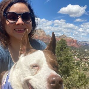 Meet your Posher, Angela